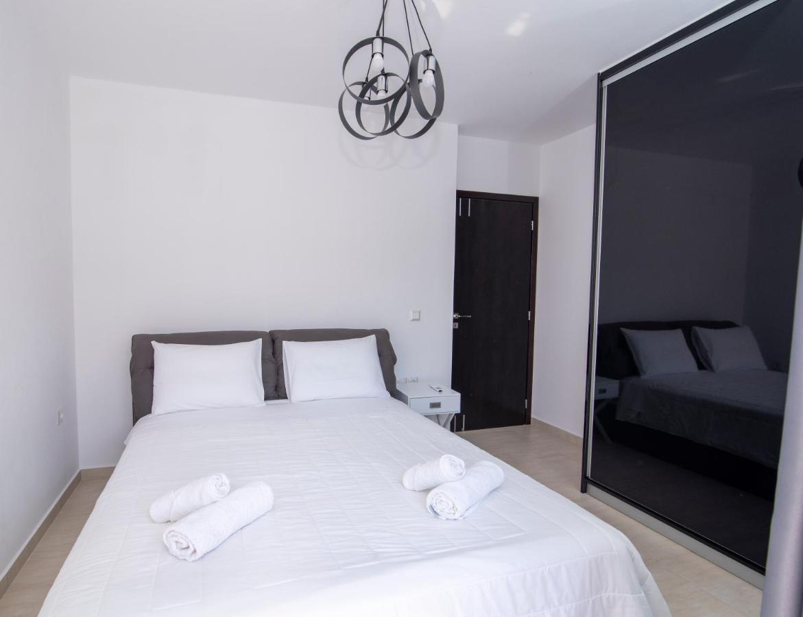 Mary'S Luxury Apartment Elaia. Elia  エクステリア 写真